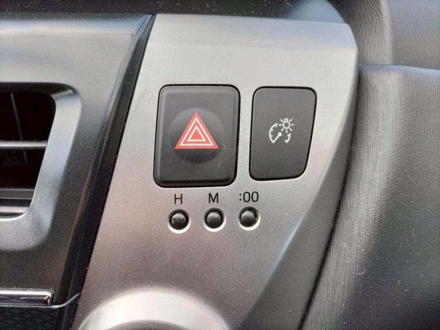 プリウスアルファ G 純正8インチナビ フルセグTV CD/DVD再生 Bluetooth ETC LEDヘッドライト オートライト フロントフォグランプ  クルーズコントロール 純正16インチアルミホイール(27枚目)