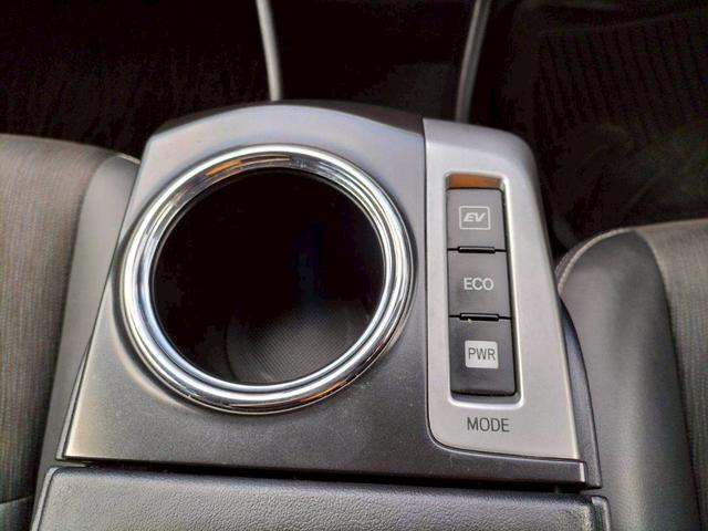 プリウスアルファ G 純正8インチナビ フルセグTV CD/DVD再生 Bluetooth ETC LEDヘッドライト オートライト フロントフォグランプ  クルーズコントロール 純正16インチアルミホイール(33枚目)