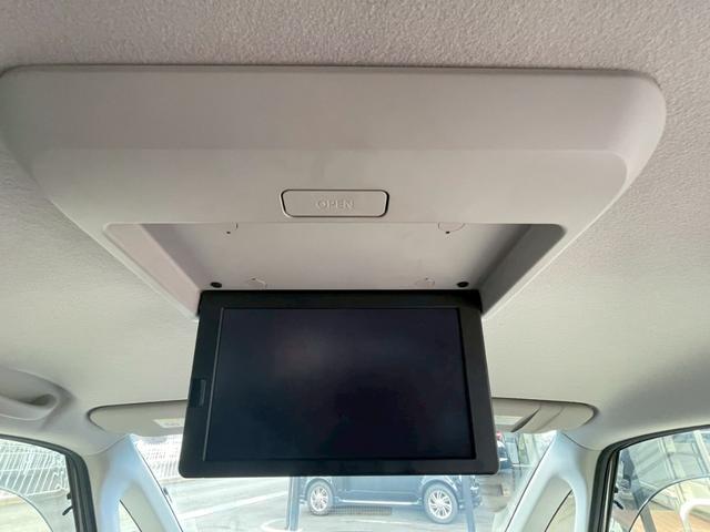 セレナ ハイウェイスター　Ｖセレクション＋セーフティ　ＳＨＶ　純正９インチナビ　フルセグＴＶ　Ｂｌｕｅｔｏｏｔｈ　フリップダウンモニター　ＥＴＣ　バックモニター　ＨＩＤヘッドライト　エマージェンシーブレーキ　車線逸脱防止警報　クルーズコントロール（36枚目）