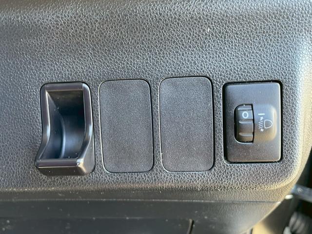 ミラココア ココアX CD再生 ベンチシート キーレス スマートキー フロントフォグランプ(22枚目)