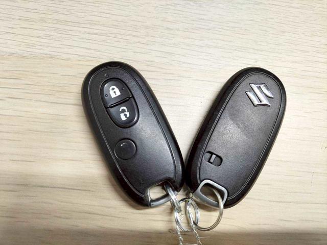 スペーシアカスタム XS SDナビ フルセグTV バックカメラ ETC 電動スライドドア 純正アルミ14インチアルミホイール アイドリングストップ CD+DVD再生可 ベンチシート HIDヘッドライト プッシュスタート(25枚目)