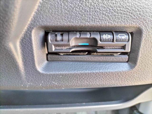 スペーシアカスタム XS SDナビ フルセグTV バックカメラ ETC 電動スライドドア 純正アルミ14インチアルミホイール アイドリングストップ CD+DVD再生可 ベンチシート HIDヘッドライト プッシュスタート(26枚目)