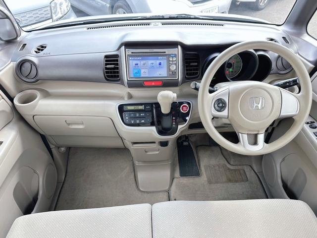 Ｎ－ＢＯＸ Ｇ・Ｌパッケージ　純正ナビ　ワンセグＴＶ　ＣＤ　ＤＶＤ　バックカメラ　ＥＴＣ　ベンチシート　片側電動スライドドア　アイドリングストップ　プッシュスタート（3枚目）