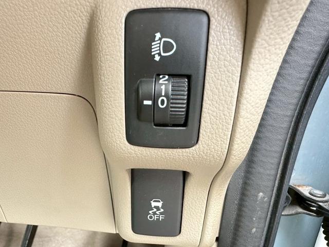 Ｎ－ＢＯＸ Ｇ・Ｌパッケージ　純正ナビ　ワンセグＴＶ　ＣＤ　ＤＶＤ　バックカメラ　ＥＴＣ　ベンチシート　片側電動スライドドア　アイドリングストップ　プッシュスタート（28枚目）