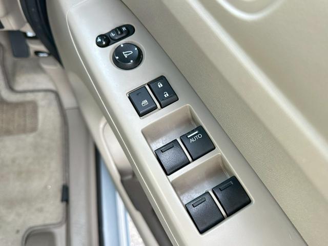 Ｎ－ＢＯＸ Ｇ・Ｌパッケージ　純正ナビ　ワンセグＴＶ　ＣＤ　ＤＶＤ　バックカメラ　ＥＴＣ　ベンチシート　片側電動スライドドア　アイドリングストップ　プッシュスタート（29枚目）