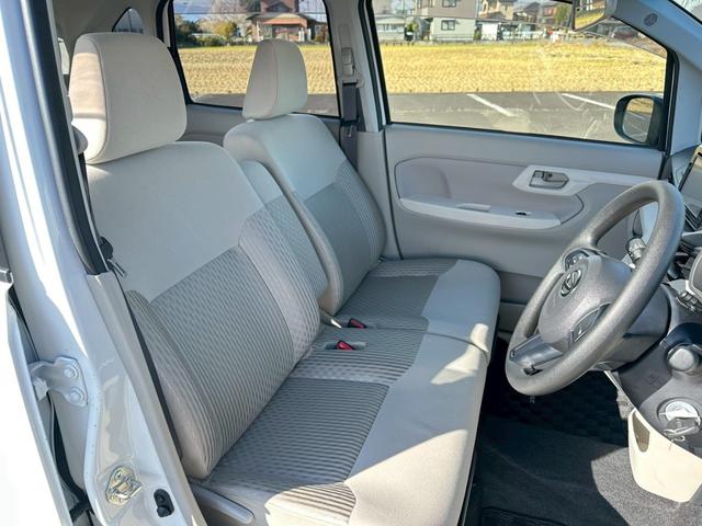 ムーヴ Ｌ　ＳＡＩＩＩ　ＳＤナビ　バックカメラ　スマ－トアシスト３　オートマチックハイビ－ム　アイドリングストップ　ベンチシ－ト　フルセグＴＶ　ＣＤ＋ＤＶＤ再生可　Ｂｌｕｅｔｏｏｔｈ　キーレス（6枚目）