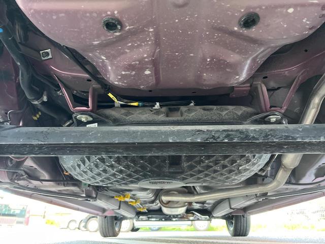 親切・丁寧な専門メカニックスタッフが応対！・車検・点検整備・事故等の修理などアフターサービスも安心。お車のカスタマイズもネクステージのサービススタッフまでご相談ください！