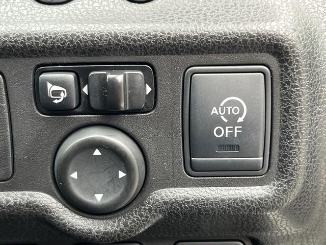 ノート メダリスト　全周囲カメラ　禁煙車　ハーフレザーシート　ドラレコ　コーナーセンサー　スマートキー　ＬＥＤヘッド　ＥＴＣ　純正１５インチアルミ　オートライト　オートエアコン　Ｂｌｕｅｔｏｏｔｈ　ＣＤ　ＤＶＤ再生（31枚目）