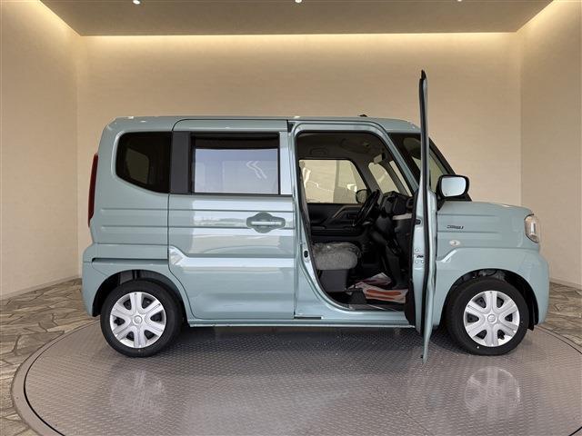 スペーシア ハイブリッドG 届出済未使用車/条件付新品ナビETCドラレコ/衝突軽減ブレーキ/両側スライドドア/スマートキー/プッシュスタート/ベンチシート/アイドリングストップ/サイドエアバッグ/オートエアコン/オートライト(12枚目)