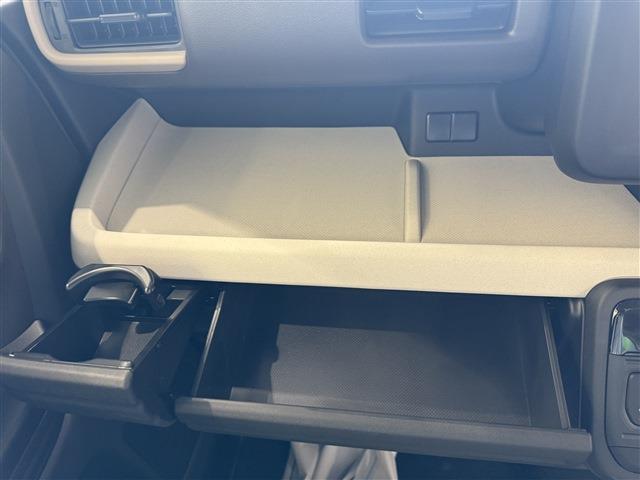 スペーシア ハイブリッドG 届出済未使用車/条件付新品ナビETCドラレコ/衝突軽減ブレーキ/両側スライドドア/スマートキー/プッシュスタート/ベンチシート/アイドリングストップ/サイドエアバッグ/オートエアコン/オートライト(51枚目)