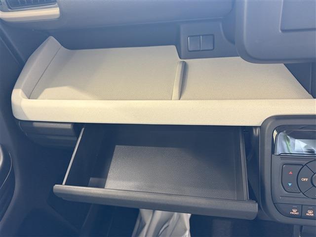 スペーシア ハイブリッドG 届出済未使用車/衝突軽減ブレーキ/両側スライドドア/スマートキー/プッシュスタート/ベンチシート/アイドリングストップ/サイドエアバッグ/オートエアコン/オートライト/電動格納ミラー/盗難防止(49枚目)