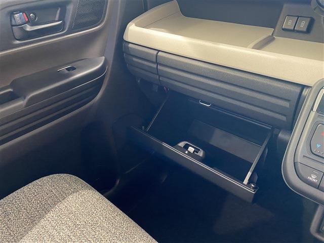 スペーシア ハイブリッドＸ　届出済未使用車／条件付新品ナビＥＴＣドラレコ／衝突軽減ブレーキ／両側電動スライドドア／スマートキー／プッシュスタート／ベンチシート／アダプティブクルーズ／障害物センサー／シートヒーター／ＬＥＤヘッド（43枚目）