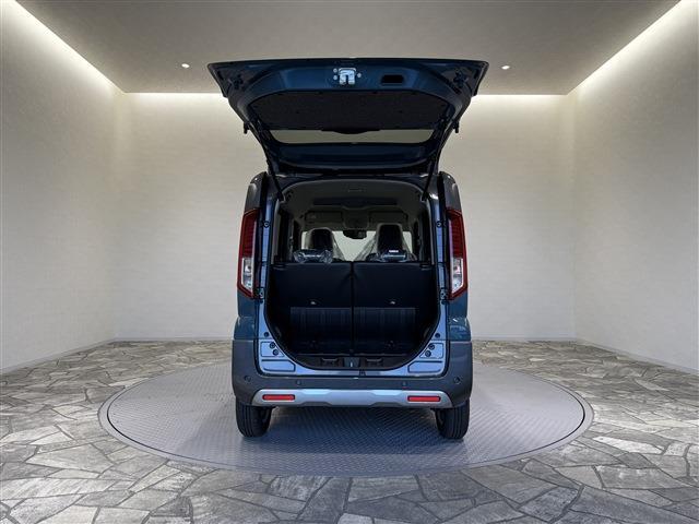 スペーシアギア ハイブリッドＸＺ　届出済未使用車／愛知県限定／衝突軽減ブレーキ／ローン条件付新品ナビＥＴＣドラレコ／障害物センサー／スマートキー／ＬＥＤヘッドライト／両側電動スライドドア／シートヒーター／アダプティブクルーズ（14枚目）