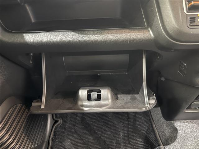 ハスラー ハイブリッドG セーフティサポート非装着車/スマートキー/フルフラットシート/シートヒーター//オートライト/禁煙車/CVT/ワンオーナー/アイドリングストップ/15インチデザインホイール(45枚目)