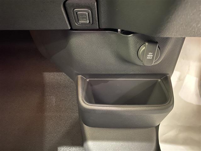 Ｎ－ＢＯＸカスタム ベースグレード　届出済未使用車／衝突被害軽減システム／クリアランスソナー／アダブティブクルーズコントロール／両側スライドドア／電動スライドドア／ＬＥＤヘッドライト（39枚目）