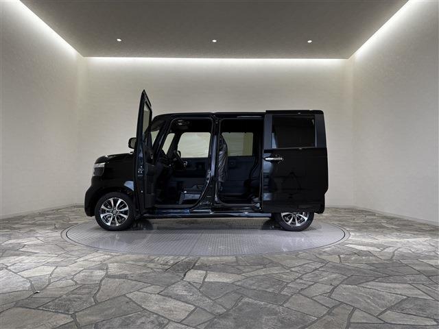 Ｎ－ＢＯＸカスタム ベースグレード　届出済未使用車／ローン条件付新品ナビＥＴＣドラレコ／衝突軽減ブレーキ／クリアランスソナー／アダブティブクルーズコントロール／両側スライドドア／電動スライドドア／ＬＥＤヘッドライト／アルミホイール（10枚目）