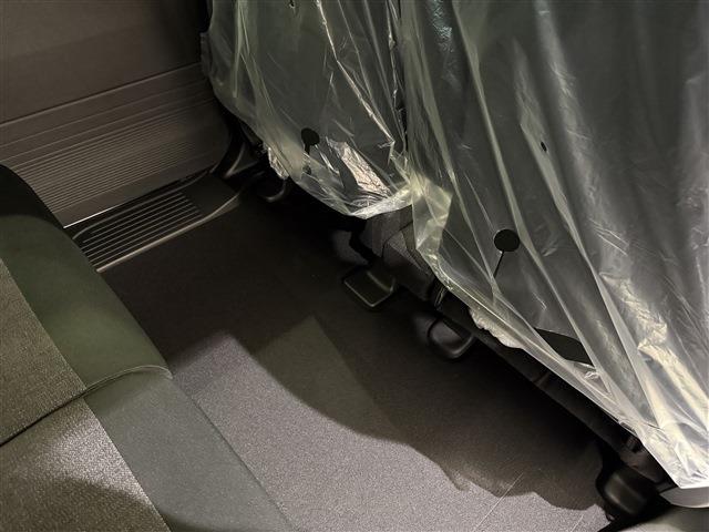 Ｎ－ＢＯＸカスタム ベースグレード　届出済未使用車／ローン条件付新品ナビＥＴＣドラレコ／衝突軽減ブレーキ／クリアランスソナー／アダブティブクルーズコントロール／両側スライドドア／電動スライドドア／ＬＥＤヘッドライト／アルミホイール（50枚目）