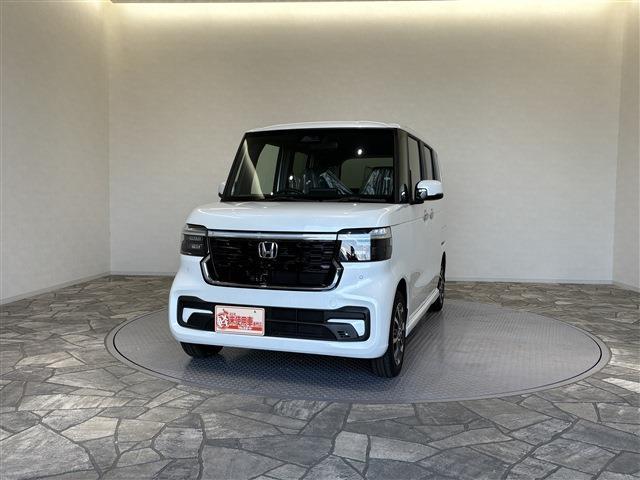 Ｎ－ＢＯＸカスタム ベースグレード　届出済未使用車／ローン条件付新品ナビＥＴＣドラレコ／衝突軽減ブレーキ／クリアランスソナー／アダブティブクルーズコントロール／両側スライドドア／電動スライドドア／ＬＥＤヘッドライト（5枚目）