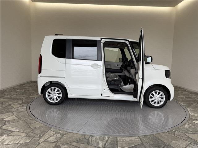 Ｎ－ＢＯＸ ベースグレード　届出済未使用車／ローン条件付新品ナビＥＴＣドラレコ／衝突軽減ブレーキ／クリアランスソナー／アダブティブクルーズコントロール／両側スライドドア／電動スライドドア／スマートキー／ＬＥＤヘッドライト（9枚目）