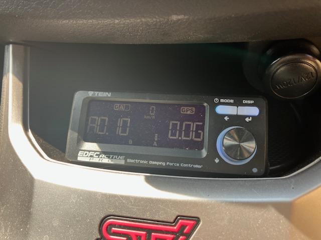 インプレッサ ＷＲＸ　ＳＴＩ　ｔＳタイプＲＡ　ＮＢＲチャレンジＰ　ユーザー買取車　ナビ　フルセグＴＶ　バックカメラ　ＳＴＩブース計　ＳＴＩリアスポイラー　テイン車高調（32枚目）