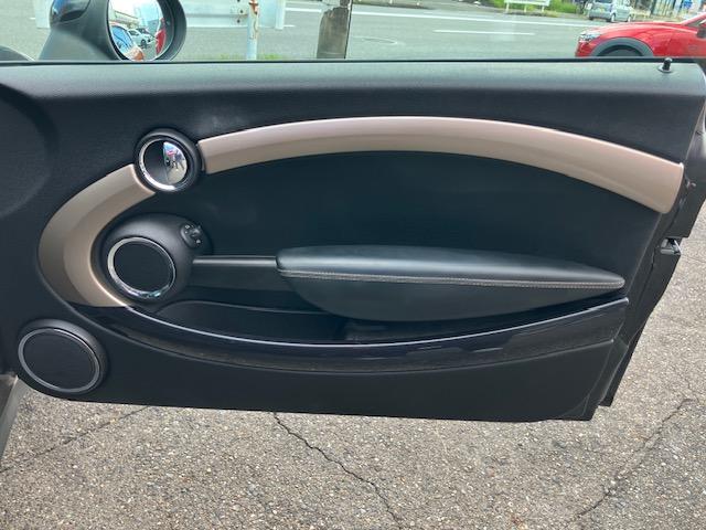 ＭＩＮＩ クーパー　クラブマン　ボンドストリートＰＫＧ　ユーザー買取車　ボンドストリートＰＫＧ　専用レザーシート　専用ＡＷ　プッシュスタート　シートヒーター　ハーマンカードン（21枚目）
