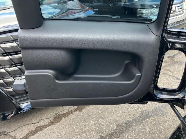 ＭＩＮＩ クーパー　クラブマン　ボンドストリートＰＫＧ　ユーザー買取車　ボンドストリートＰＫＧ　専用レザーシート　専用ＡＷ　プッシュスタート　シートヒーター　ハーマンカードン（24枚目）