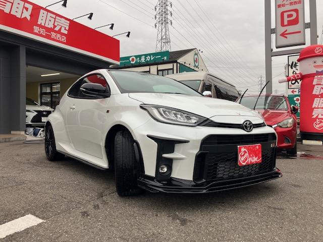 GRヤリス  ワンオーナー ユーザー様買取車 純正エアロ 純正4本出しマフラー 赤キャリパー ディスプレイオーディオ LEDヘッドライト(8枚目)