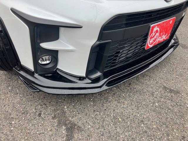 GRヤリス  ワンオーナー ユーザー様買取車 純正エアロ 純正4本出しマフラー 赤キャリパー ディスプレイオーディオ LEDヘッドライト(16枚目)