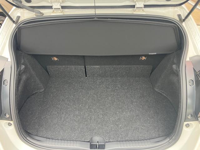 GRヤリス  ワンオーナー ユーザー様買取車 純正エアロ 純正4本出しマフラー 赤キャリパー ディスプレイオーディオ LEDヘッドライト(23枚目)