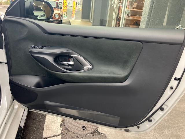 GRヤリス  ワンオーナー ユーザー様買取車 純正エアロ 純正4本出しマフラー 赤キャリパー ディスプレイオーディオ LEDヘッドライト(32枚目)