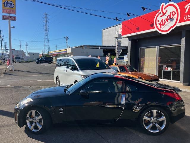 フェアレディZ バージョンST ユーザー買取車 ワンオーナー 6速マニュアル レザーシート シートヒーター キセノンライト 禁煙車(3枚目)