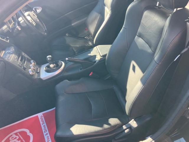 フェアレディZ バージョンST ユーザー買取車 ワンオーナー 6速マニュアル レザーシート シートヒーター キセノンライト 禁煙車(16枚目)