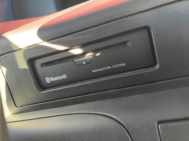 フェアレディZ バージョンST ユーザー買取車 ワンオーナー 6速マニュアル レザーシート シートヒーター キセノンライト 禁煙車(23枚目)