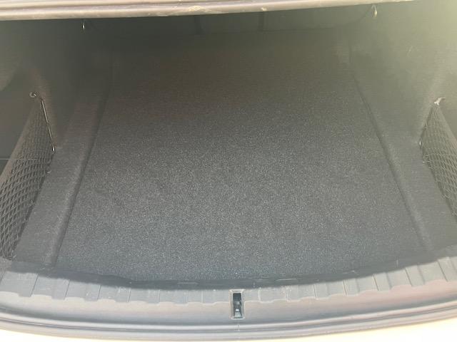 ３シリーズ ３２０ｄ　ｘＤｒｉｖｅ　Ｍスポーツ　ユーザー様買取車　レーザーライト　ヘッドアップディスプレイ　本革シート　パワートランク　純正１９インチＡＷ　コンフォートアクセス　ＥＴＣ　シートヒーター（16枚目）