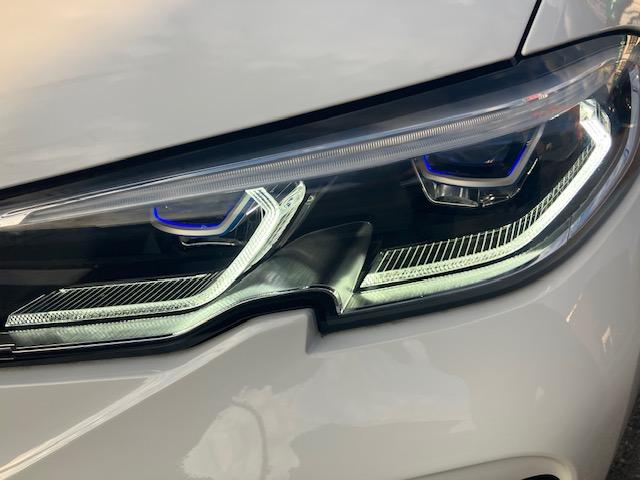３シリーズ ３２０ｄ　ｘＤｒｉｖｅ　Ｍスポーツ　ユーザー様買取車　レーザーライト　ヘッドアップディスプレイ　本革シート　パワートランク　純正１９インチＡＷ　コンフォートアクセス　ＥＴＣ　シートヒーター（21枚目）