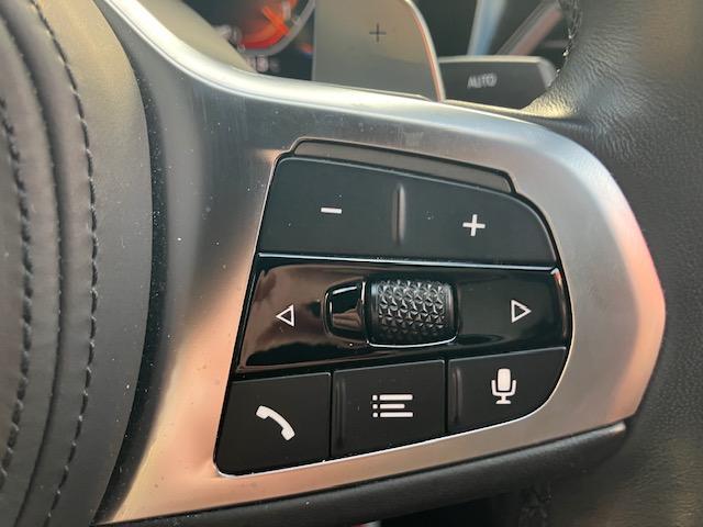 ３シリーズ ３２０ｄ　ｘＤｒｉｖｅ　Ｍスポーツ　ユーザー様買取車　レーザーライト　ヘッドアップディスプレイ　本革シート　パワートランク　純正１９インチＡＷ　コンフォートアクセス　ＥＴＣ　シートヒーター（25枚目）