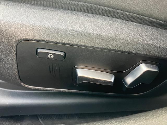 ３シリーズ ３２０ｄ　ｘＤｒｉｖｅ　Ｍスポーツ　ユーザー様買取車　レーザーライト　ヘッドアップディスプレイ　本革シート　パワートランク　純正１９インチＡＷ　コンフォートアクセス　ＥＴＣ　シートヒーター（28枚目）