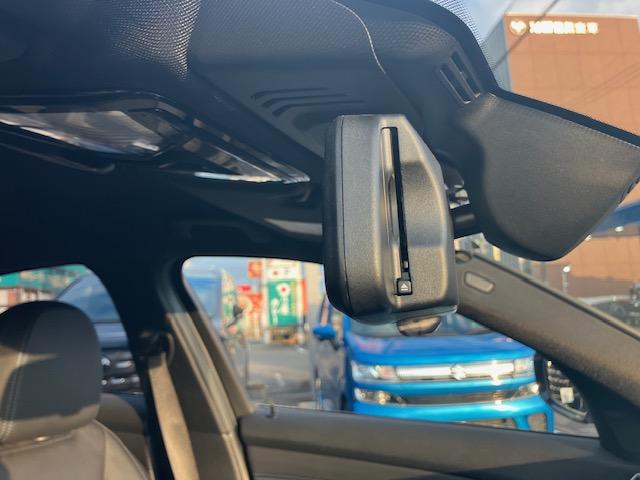 ３シリーズ ３２０ｄ　ｘＤｒｉｖｅ　Ｍスポーツ　ユーザー様買取車　レーザーライト　ヘッドアップディスプレイ　本革シート　パワートランク　純正１９インチＡＷ　コンフォートアクセス　ＥＴＣ　シートヒーター（32枚目）