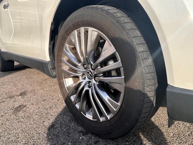 ハリアー Z ユーザー様買取車/ブラインドスポットモニター/ヘッドアップディスプレイ/JBLサウンド/デジタルインナーミラー/パワーシート(6枚目)