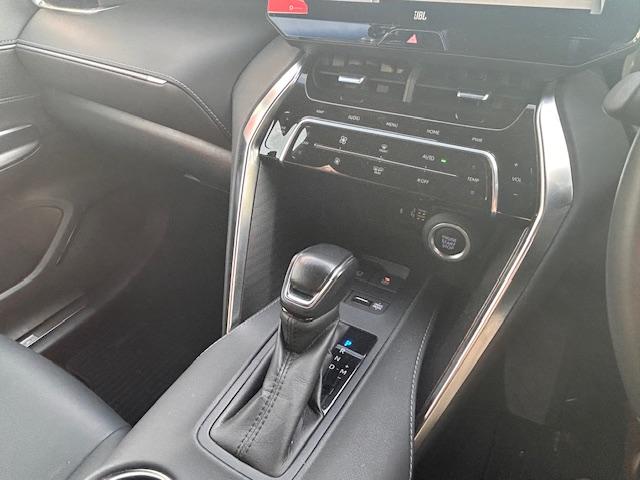 ハリアー Z ユーザー様買取車/ブラインドスポットモニター/ヘッドアップディスプレイ/JBLサウンド/デジタルインナーミラー/パワーシート(25枚目)