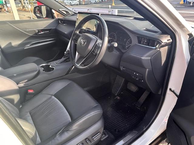 ハリアー Z ユーザー様買取車/ブラインドスポットモニター/ヘッドアップディスプレイ/JBLサウンド/デジタルインナーミラー/パワーシート(30枚目)