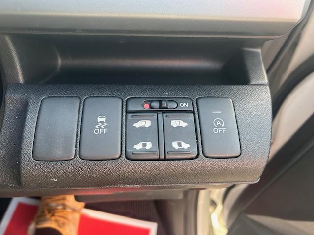 ステップワゴンスパーダ Z ワンオーナー車/ユーザー様買取車/両側パワースライドドア/大型ナビフルセグTV/後席フリップダウンモニター/バックカメラ/ETC(25枚目)