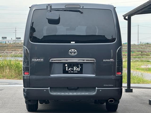 ハイエースバン ロングスーパーＧＬ　ＥＴＣ　イージークローザー　社外ヘッドライト　社外テール　ローダウン　フルセグナビ　Ｂｌｕｅｔｏｏｔｈ（11枚目）