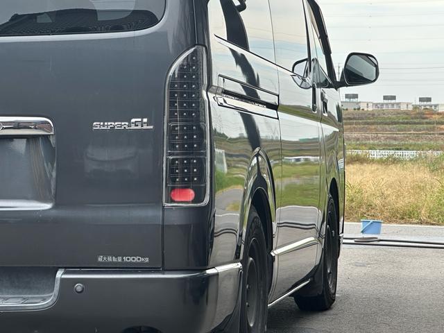 ハイエースバン ロングスーパーＧＬ　ＥＴＣ　イージークローザー　社外ヘッドライト　社外テール　ローダウン　フルセグナビ　Ｂｌｕｅｔｏｏｔｈ（13枚目）