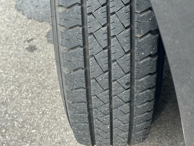 ハイエースバン ロングスーパーＧＬ　ＥＴＣ　イージークローザー　社外ヘッドライト　社外テール　ローダウン　フルセグナビ　Ｂｌｕｅｔｏｏｔｈ（20枚目）