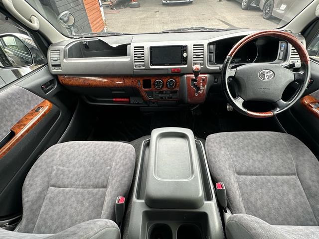 ハイエースバン ロングスーパーＧＬ　ＥＴＣ　イージークローザー　社外ヘッドライト　社外テール　ローダウン　フルセグナビ　Ｂｌｕｅｔｏｏｔｈ（28枚目）