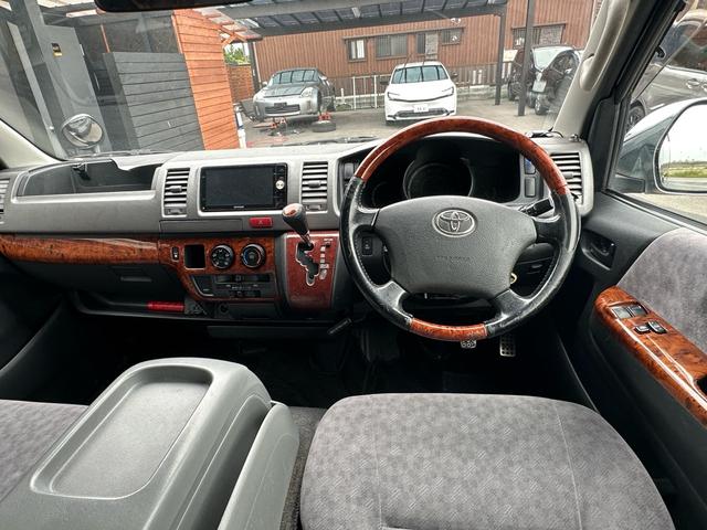 ハイエースバン ロングスーパーＧＬ　ＥＴＣ　イージークローザー　社外ヘッドライト　社外テール　ローダウン　フルセグナビ　Ｂｌｕｅｔｏｏｔｈ（29枚目）