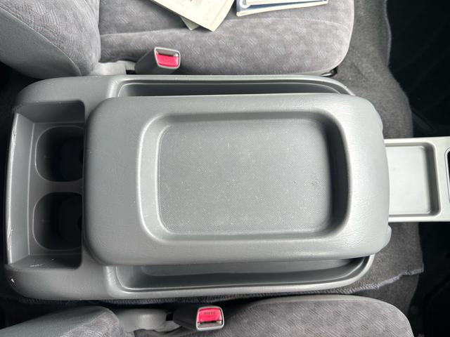 ハイエースバン ロングスーパーＧＬ　ＥＴＣ　イージークローザー　社外ヘッドライト　社外テール　ローダウン　フルセグナビ　Ｂｌｕｅｔｏｏｔｈ（40枚目）