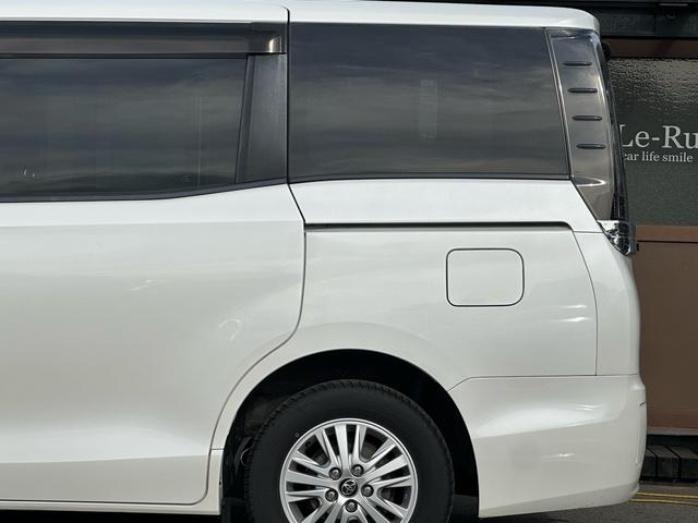 ヴォクシー V 9インチフルセグナビ 後部モニター 両側電動スライド Bluetooth HDMI ETC(11枚目)