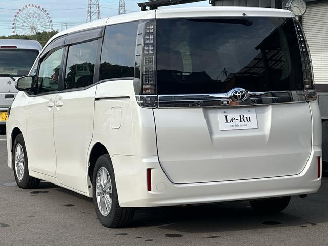 ヴォクシー V 9インチフルセグナビ 後部モニター 両側電動スライド Bluetooth HDMI ETC(13枚目)